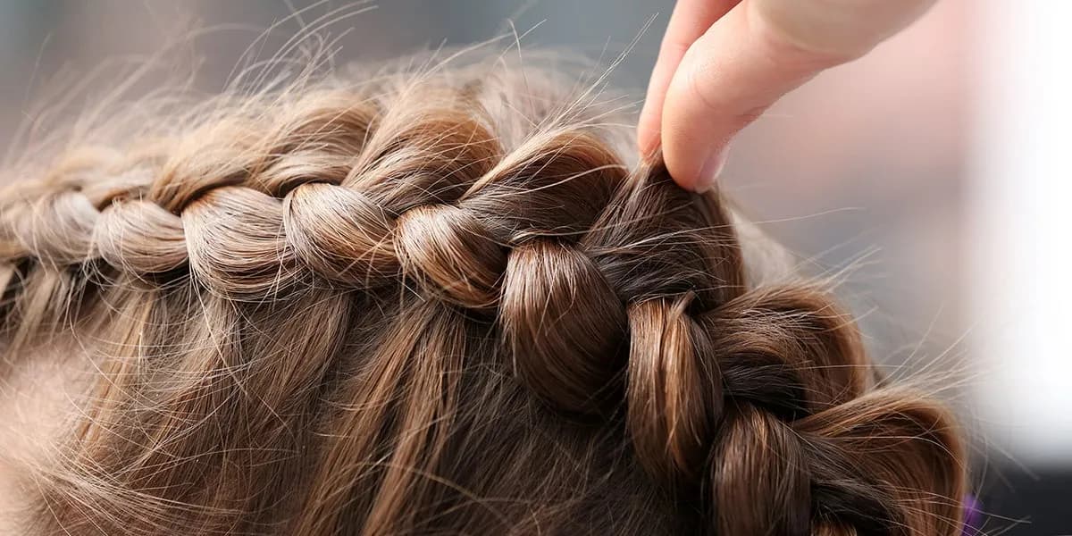 Flechtfrisuren für lange Haare: Anleitungen & Ideen für jeden Anlass